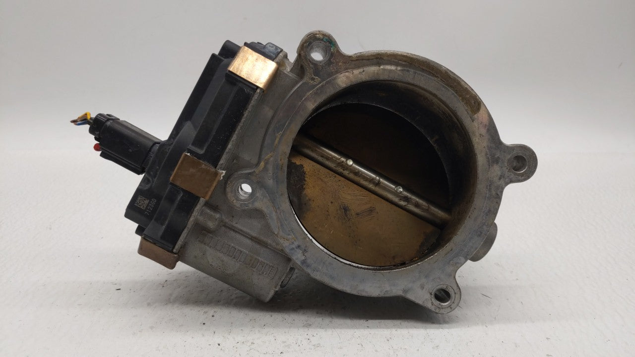 2014-2019 Chevrolet Silverado 1500 Throttle Body P/N:12678224 12617792 Fits 2014 2015 2016 2017 2018 2019 OEM Used Auto Parts - Oemusedautoparts1.com