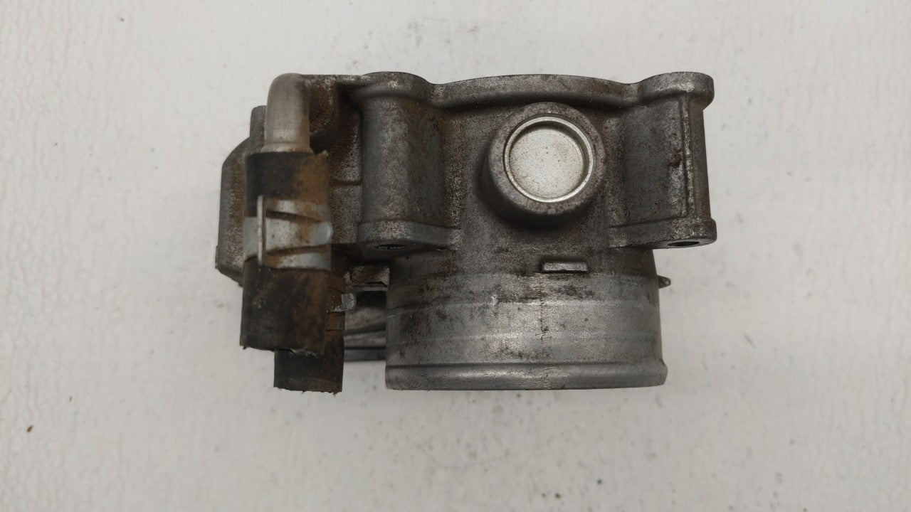 2014-2019 Nissan Rogue Throttle Body P/N:3TA60-01 B 3TA60-01 A Fits 2013 2014 2015 2016 2017 2018 2019 OEM Used Auto Parts - Oemusedautoparts1.com