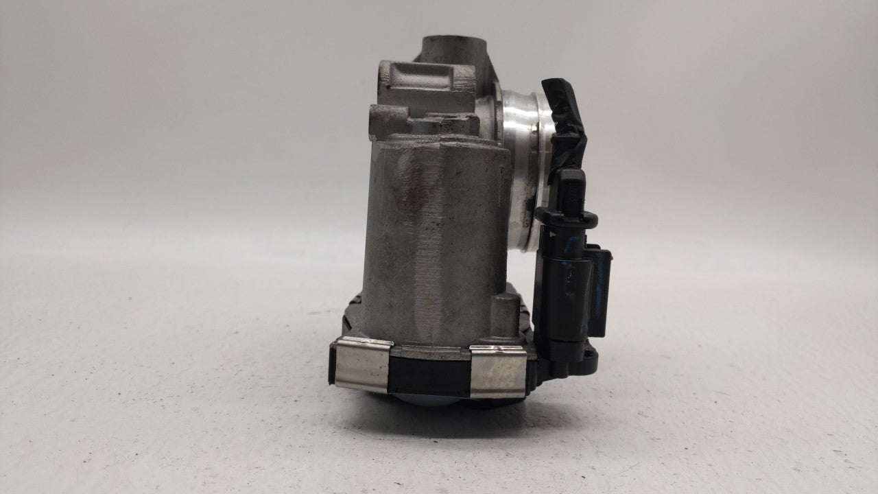 2018-2019 Chevrolet Equinox Throttle Body P/N:12659491BA 12671379AA Fits 2016 2017 2018 2019 OEM Used Auto Parts - Oemusedautoparts1.com