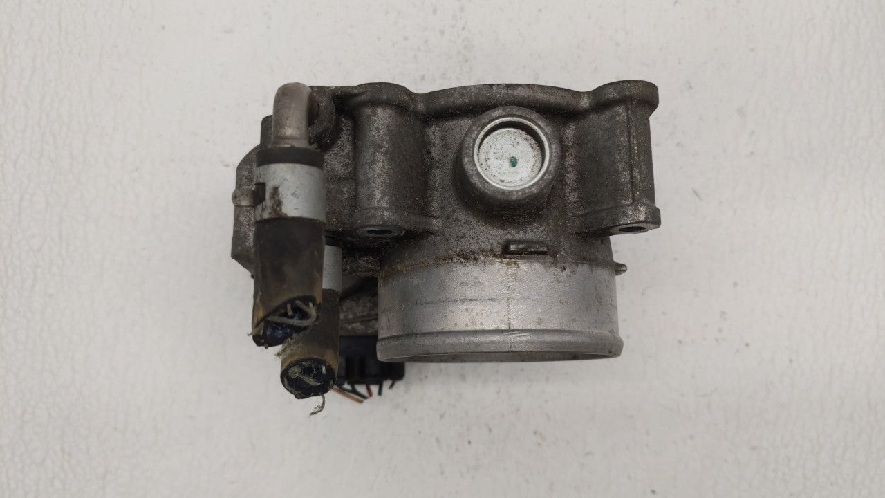 2014-2019 Nissan Rogue Throttle Body P/N:3TA60-01 B 3TA60-01 A Fits 2013 2014 2015 2016 2017 2018 2019 OEM Used Auto Parts - Oemusedautoparts1.com