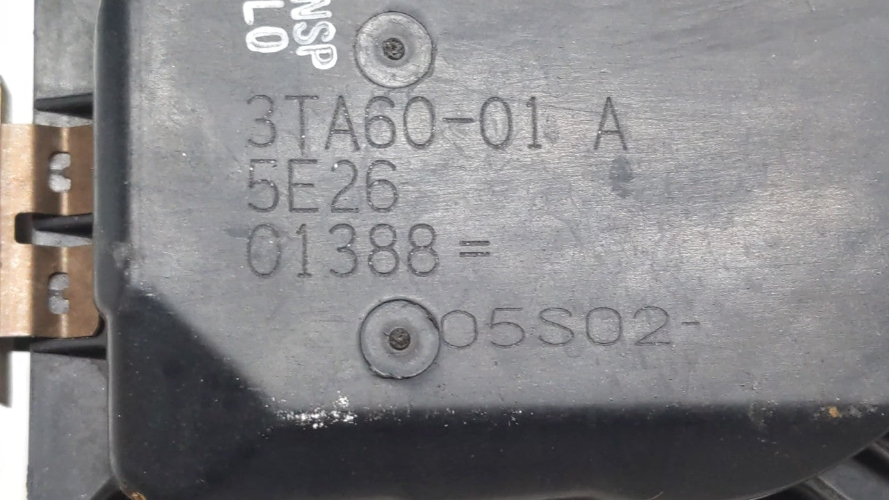 2014-2019 Nissan Rogue Throttle Body P/N:3TA60-01 B 3TA60-01 A Fits 2013 2014 2015 2016 2017 2018 2019 OEM Used Auto Parts - Oemusedautoparts1.com