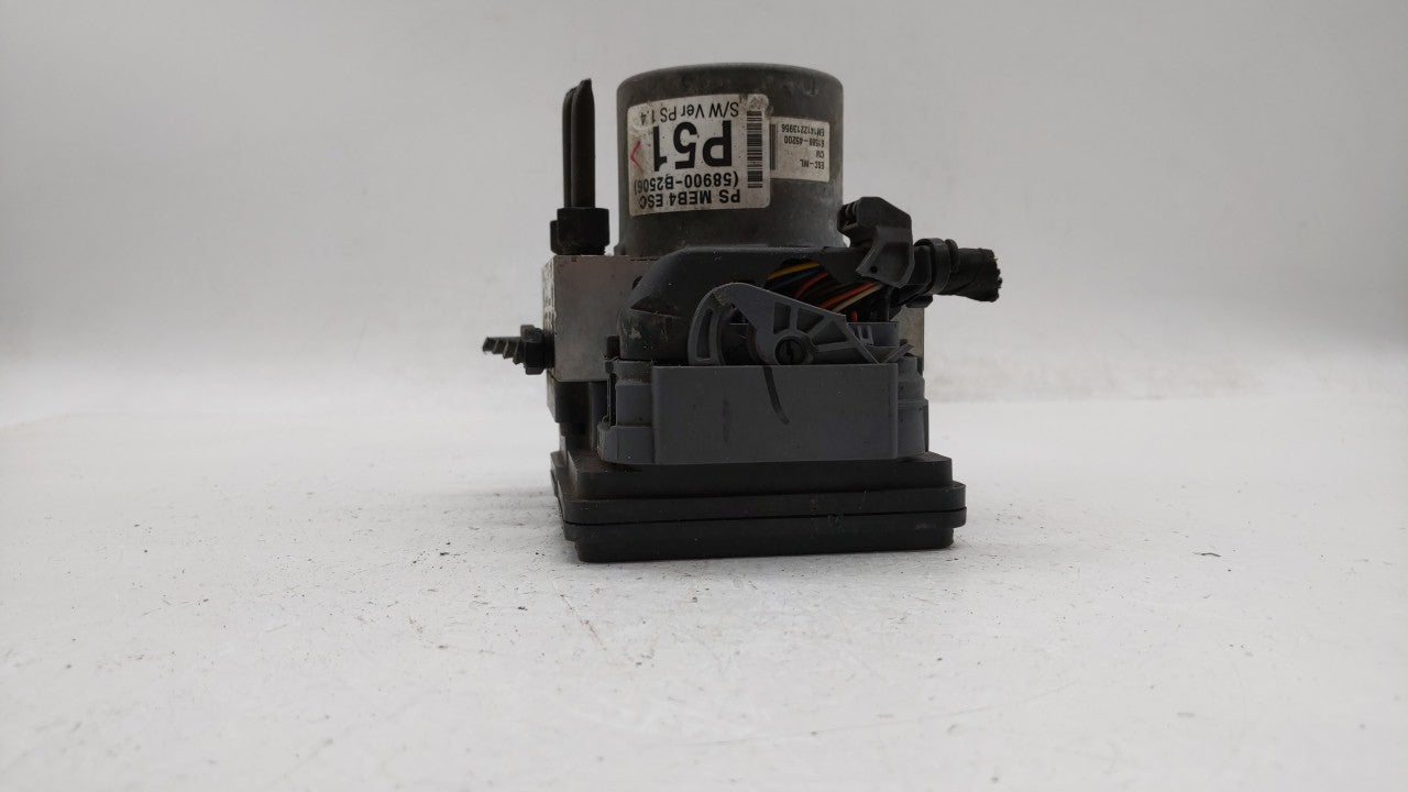 2014-2015 Kia Soul ABS Pump Control Module Replacement P/N:58900-B2506 58929-B2506 Fits 2014 2015 OEM Used Auto Parts - Oemusedautoparts1.com