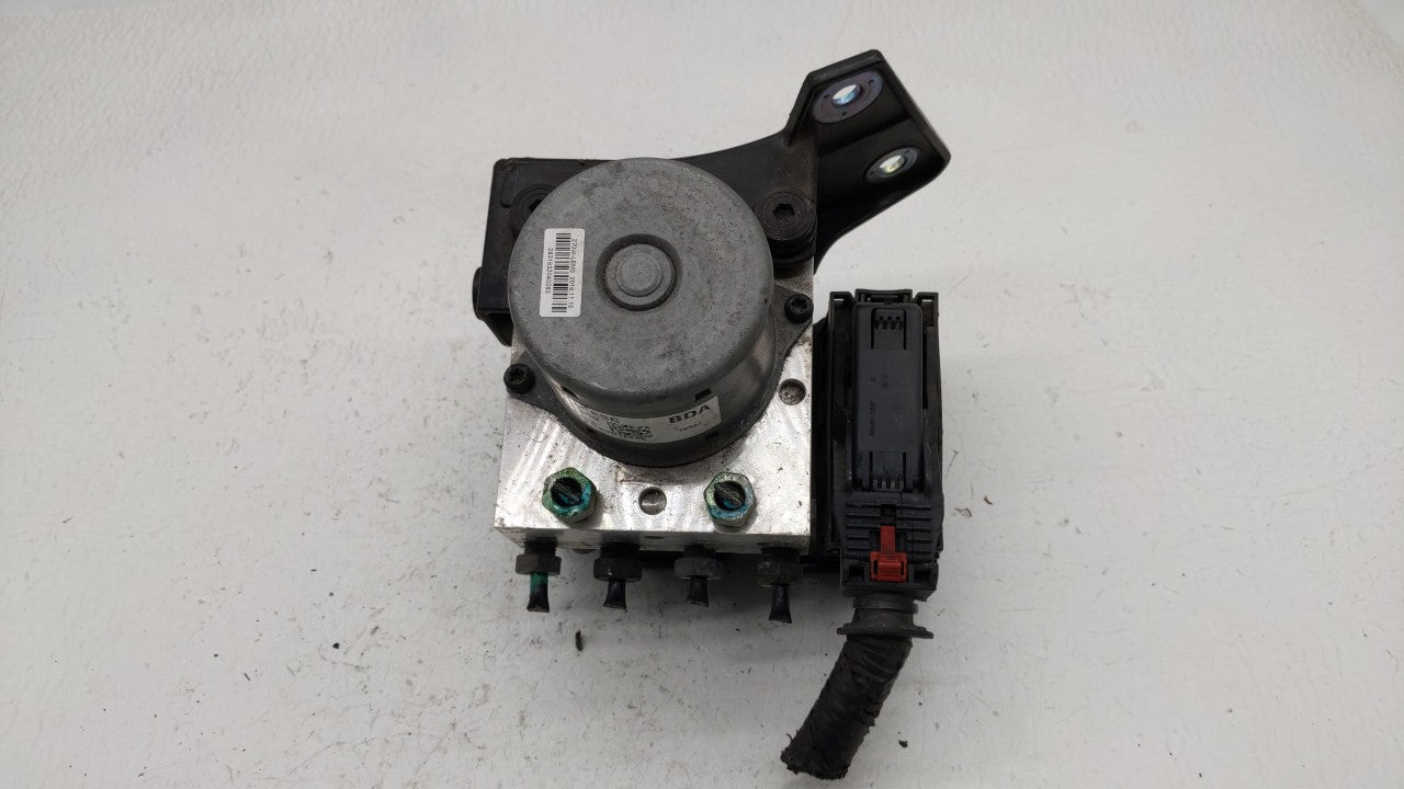 2017-2019 Buick Encore ABS Pump Control Module Replacement P/N:42643519 42520669 Fits 2017 2018 2019 OEM Used Auto Parts - Oemusedautoparts1.com