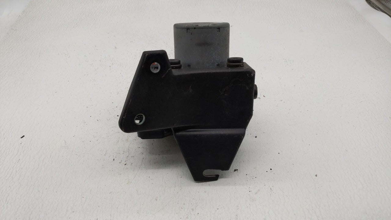 2017-2019 Buick Encore ABS Pump Control Module Replacement P/N:42643519 42520669 Fits 2017 2018 2019 OEM Used Auto Parts - Oemusedautoparts1.com