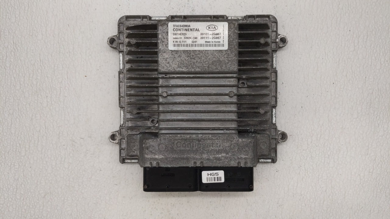 2011-2013 Kia Optima PCM Engine Computer ECU ECM PCU OEM P/N:39101-2G869 39101-2G867 Fits 2011 2012 2013 OEM Used Auto Parts - Oemusedautoparts1.com