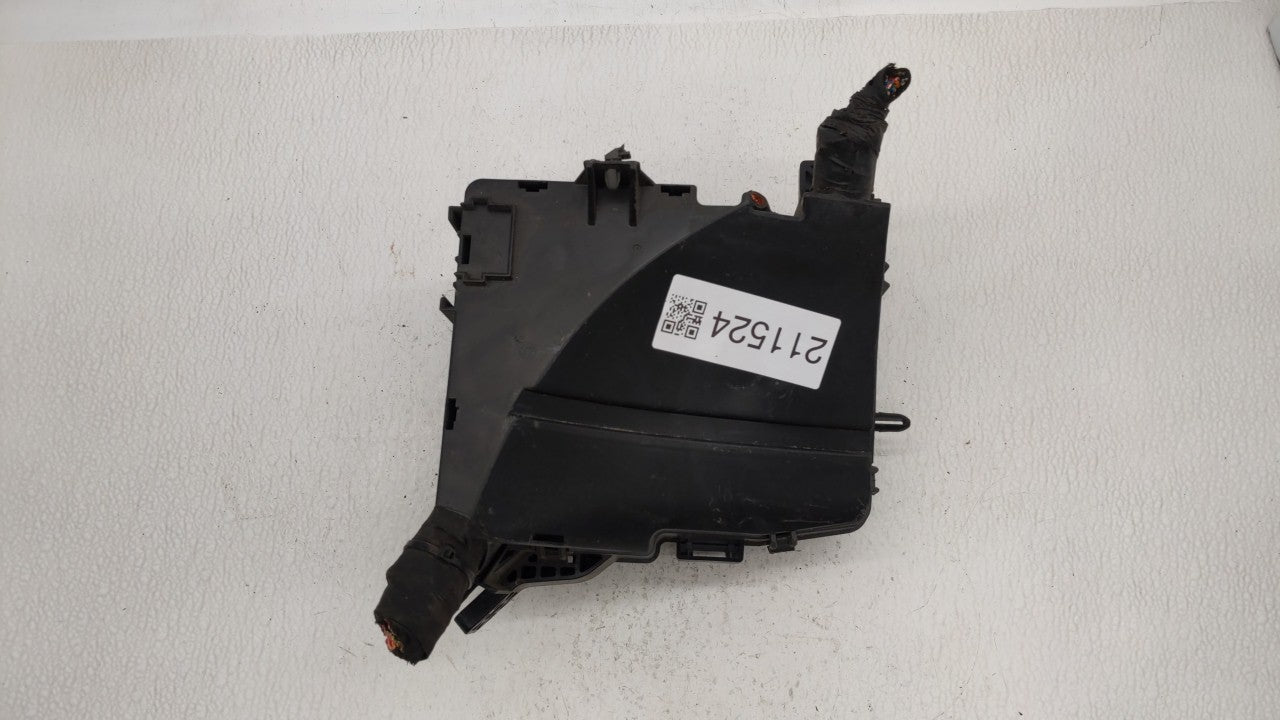 2012 Hyundai Sonata Fusebox Fuse Box Panel Relay Module P/N:91750-3Q070 Fits 2011 2013 2014 OEM Used Auto Parts - Oemusedautoparts1.com