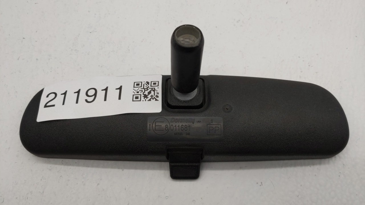2005 Jeep Liberty Interior Rear View Mirror Replacement OEM P/N:E8011681 Fits OEM Used Auto Parts - Oemusedautoparts1.com