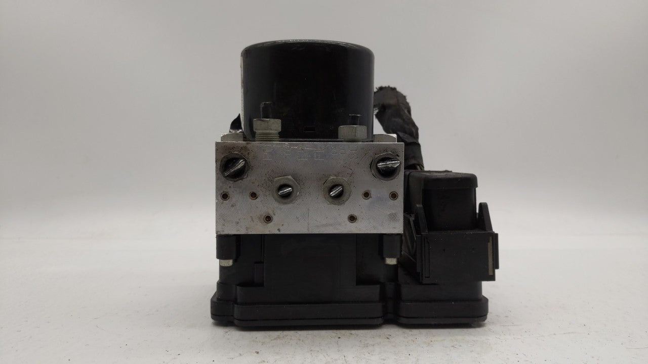 2014-2016 Volvo S60 ABS Pump Control Module Replacement P/N:P31400101 P31400544 Fits 2014 2015 2016 OEM Used Auto Parts - Oemusedautoparts1.com