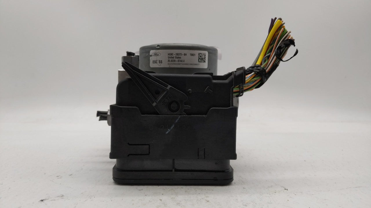 2017-2018 Ford Fusion ABS Pump Control Module Replacement P/N:HG9C-2B373-BG HG9C-2C219-LG Fits 2017 2018 OEM Used Auto Parts - Oemusedautoparts1.com