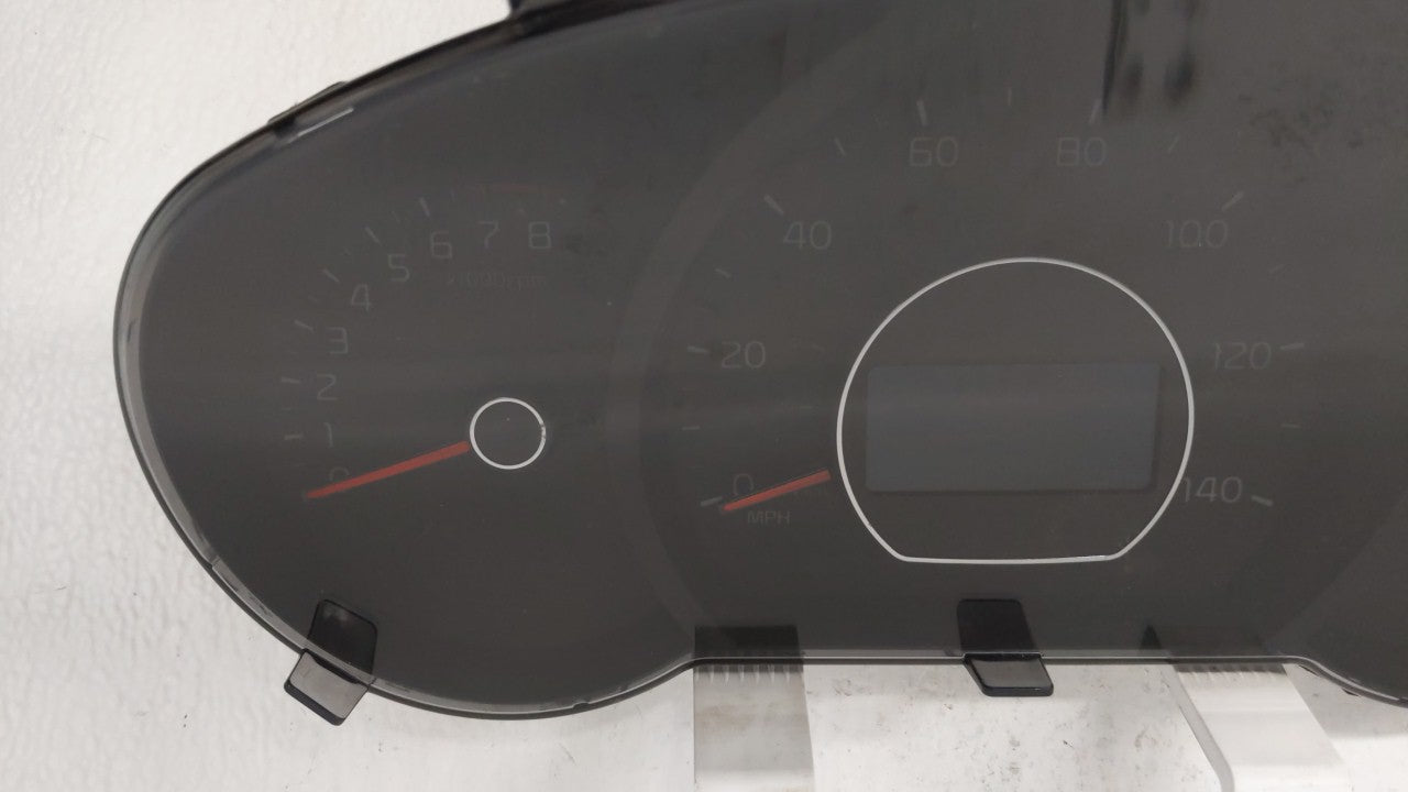 2014-2015 Kia Soul Instrument Cluster Speedometer Gauges P/N:94006-B2510 94006-B2520 Fits 2014 2015 OEM Used Auto Parts - Oemusedautoparts1.com