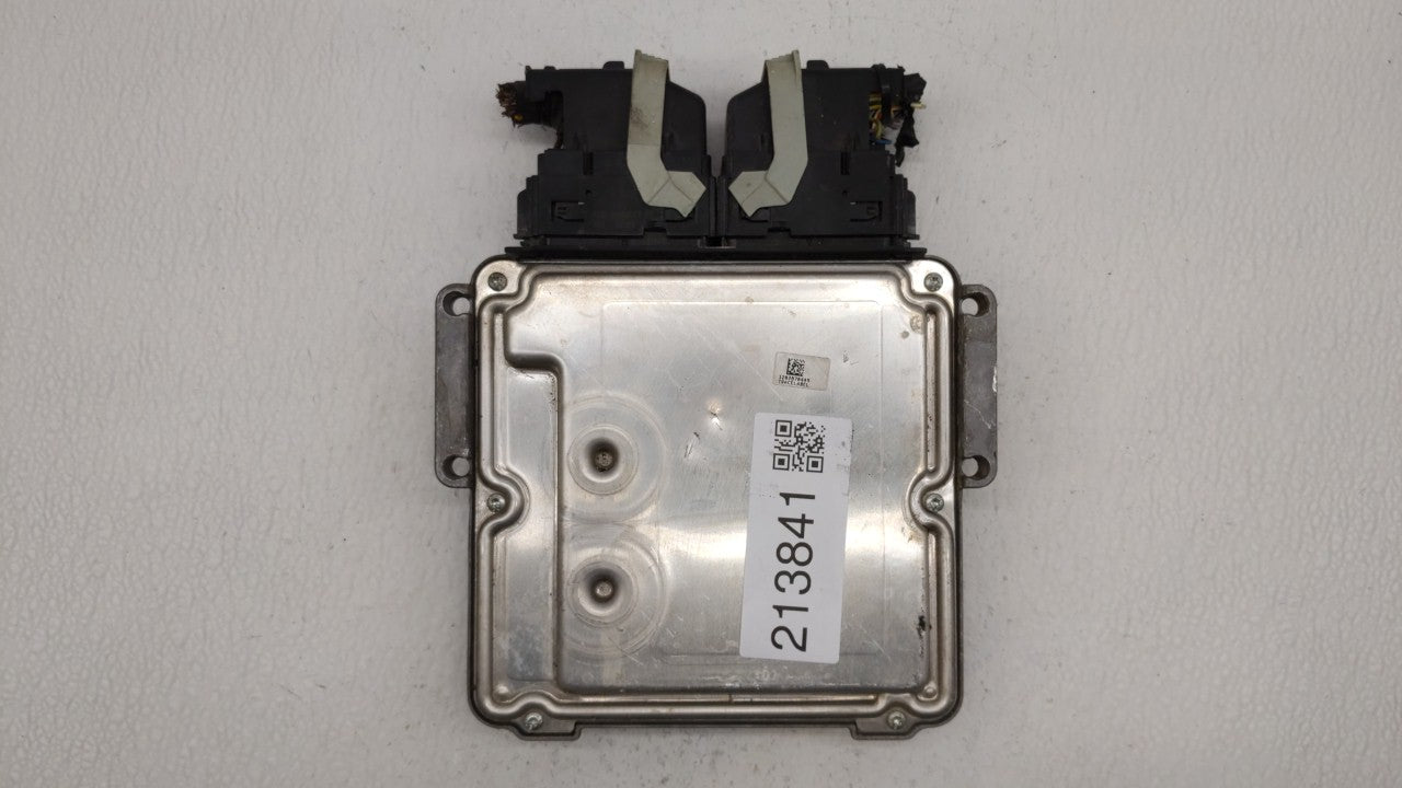 2014-2016 Ford Fusion PCM Engine Computer ECU ECM PCU OEM P/N:ES7A-12A650-AL ES7A-12A650-RD Fits 2014 2015 2016 OEM Used Auto Parts - Oemusedautoparts1.com