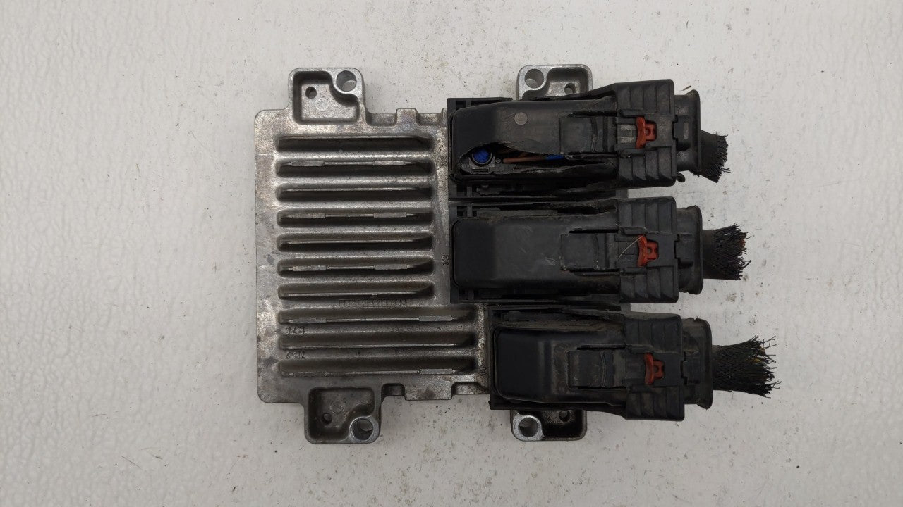 2012-2016 Chevrolet Cruze PCM Engine Computer ECU ECM PCU OEM P/N:12668866 12656958 Fits 2011 2012 2013 2014 2015 2016 OEM Used Auto Parts - Oemusedautoparts1.com