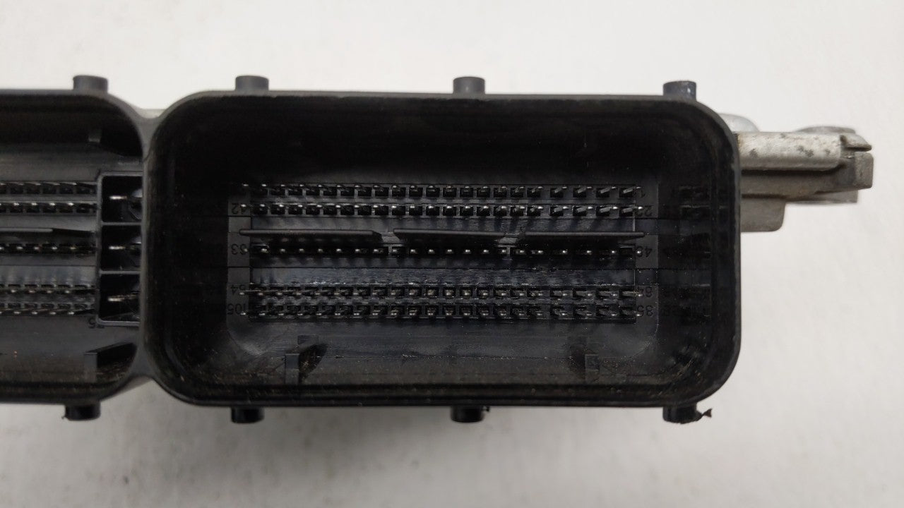 2011-2014 Hyundai Sonata PCM Engine Computer ECU ECM PCU OEM P/N:39101-2G661 39111-2G661 Fits 2011 2012 2013 2014 OEM Used Auto Parts - Oemusedautoparts1.com