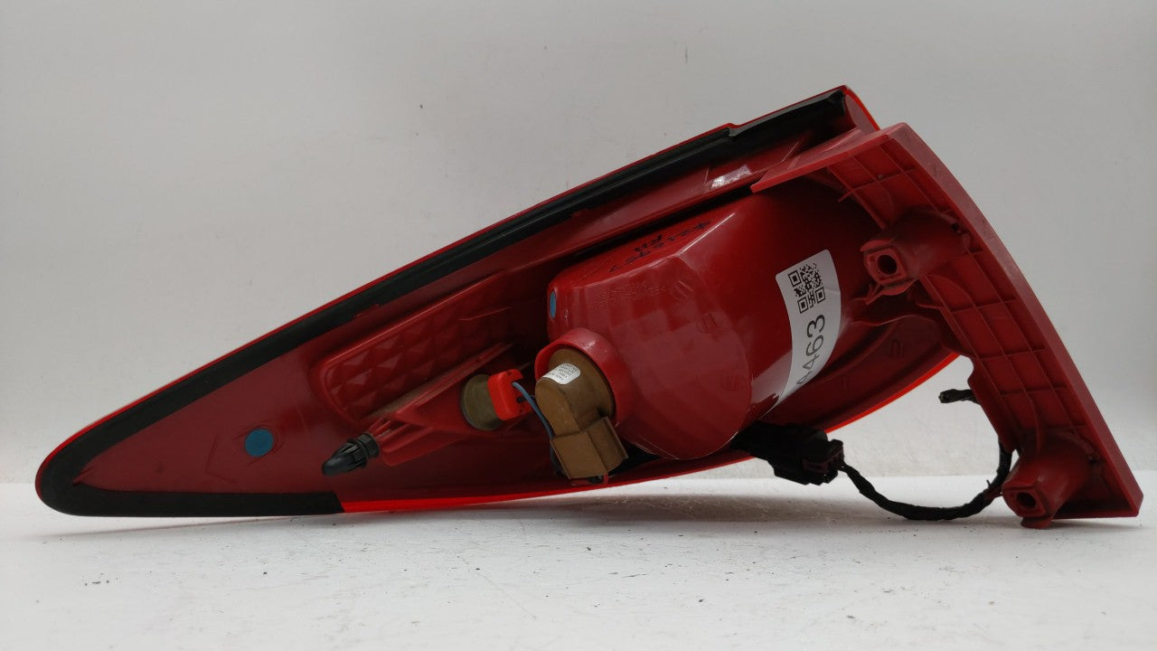 2009-2012 Chevrolet Traverse Tail Light Assembly Passenger Right OEM Fits 2009 2010 2011 2012 OEM Used Auto Parts - Oemusedautoparts1.com