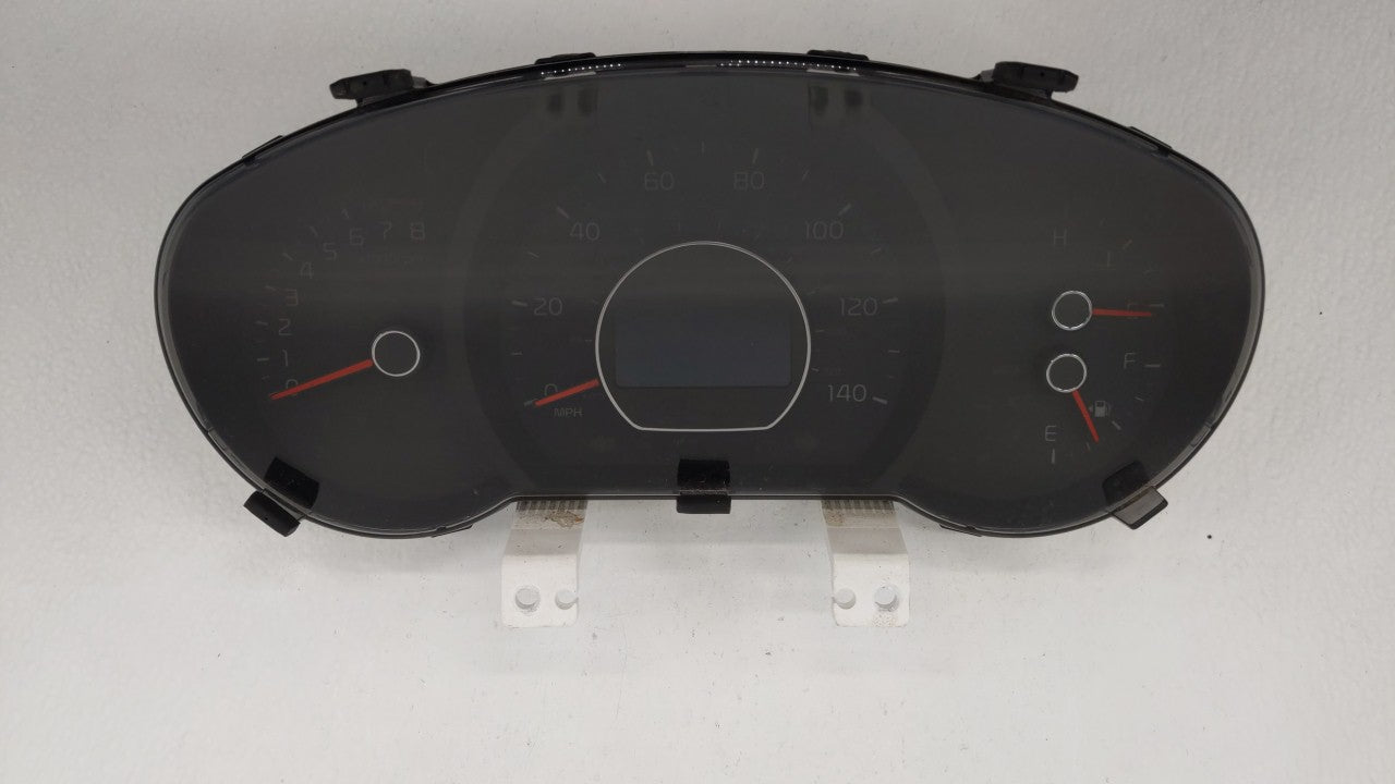 2016 Kia Soul Instrument Cluster Speedometer Gauges P/N:94006-B2600 Fits OEM Used Auto Parts - Oemusedautoparts1.com