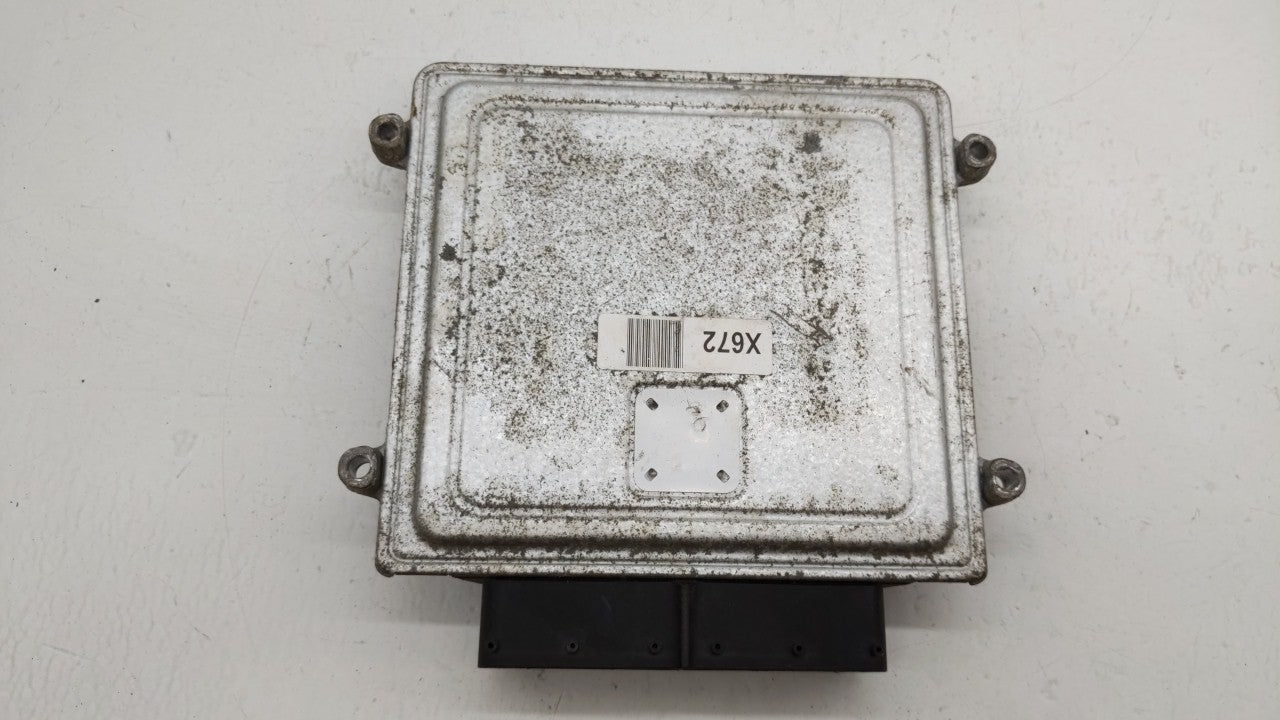 2011-2014 Hyundai Sonata PCM Engine Computer ECU ECM PCU OEM P/N:39101-2G672 39111-2G672 Fits 2011 2012 2013 2014 OEM Used Auto Parts - Oemusedautoparts1.com