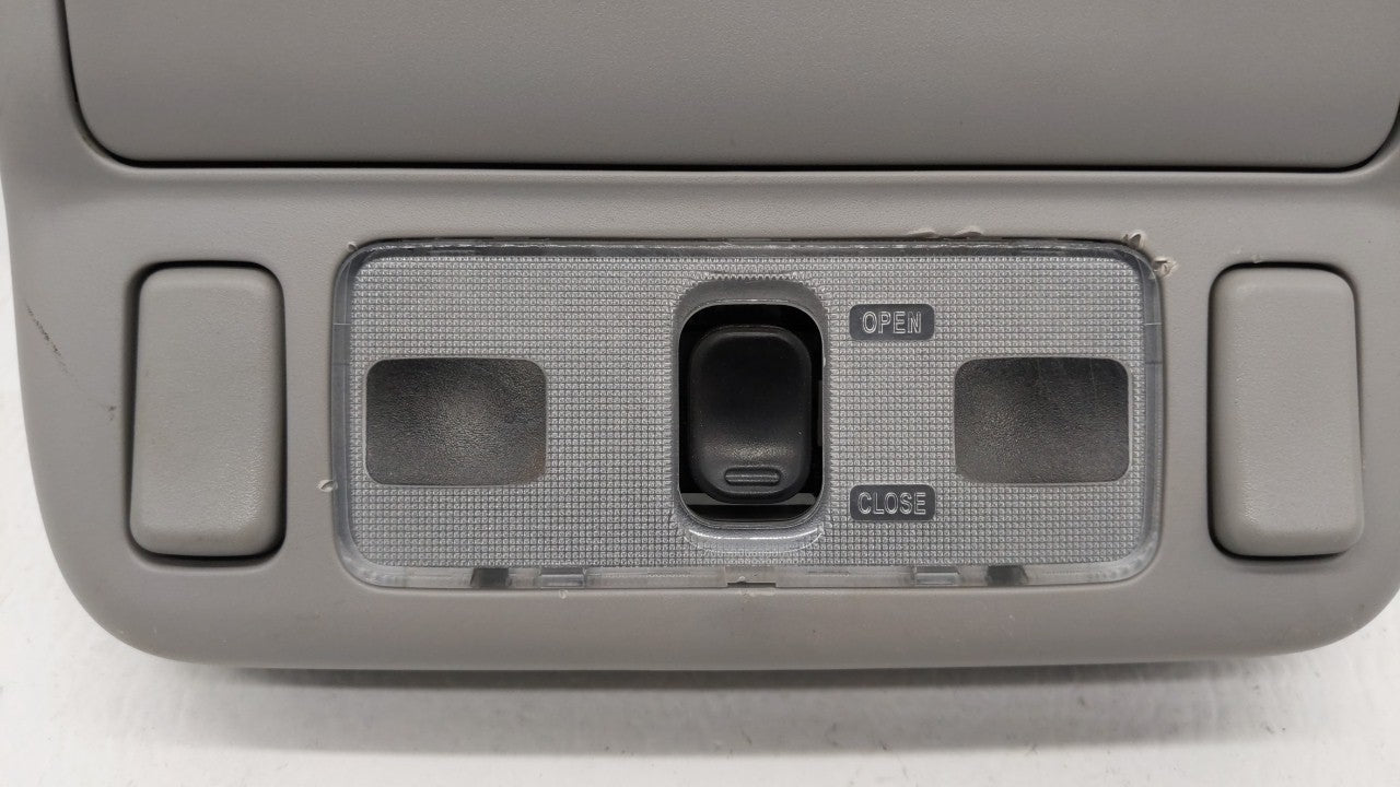 2004 Subaru Forester Overhead Roof Console - Oemusedautoparts1.com