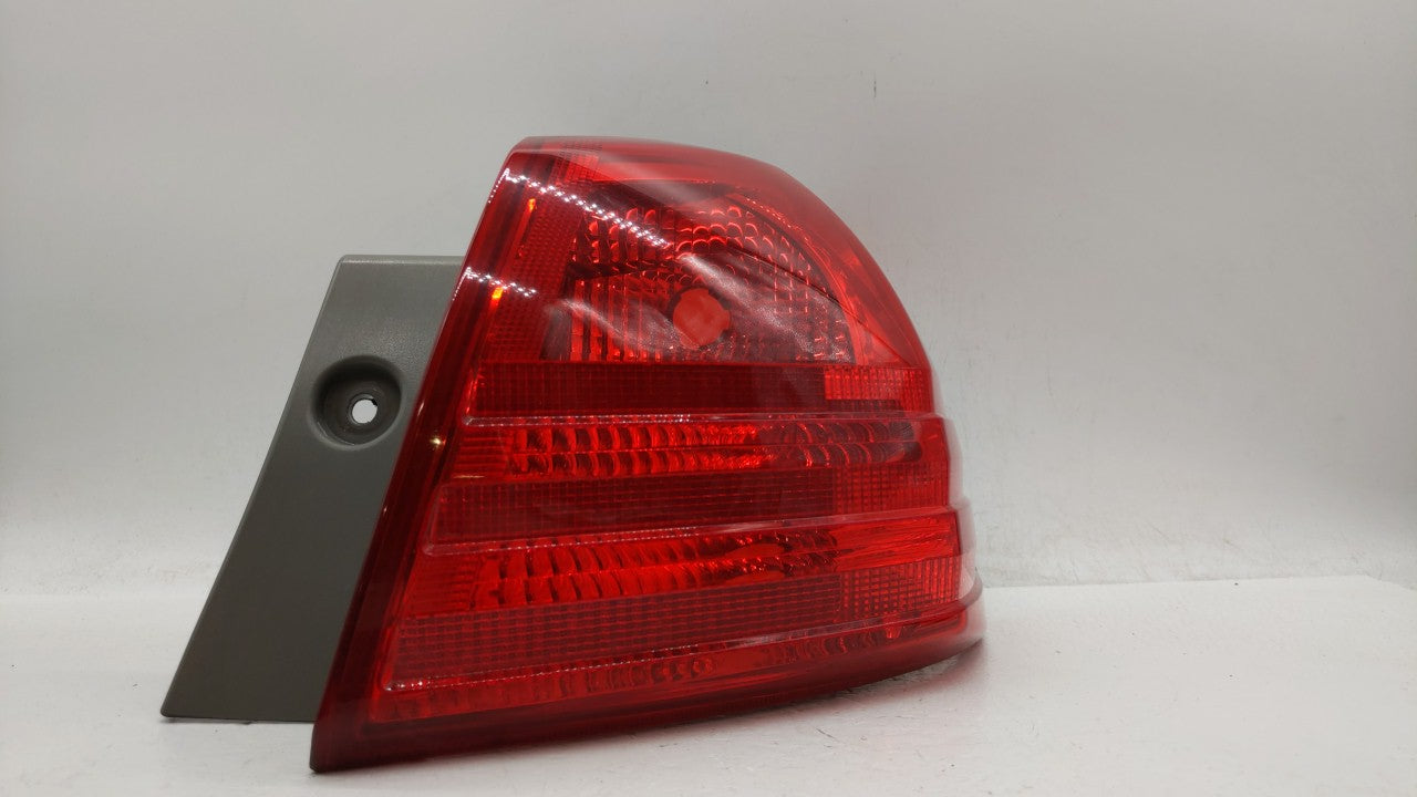 2008-2015 Nissan Rogue Tail Light Assembly Passenger Right OEM P/N:D0BBA Fits 2008 2009 2010 2011 2012 2013 2014 2015 OEM Used Auto Parts - Oemusedautoparts1.com