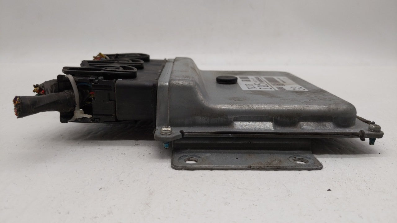 2013-2015 Nissan Sentra PCM Engine Computer ECU ECM PCU OEM P/N:BEM404-300 A1 NEC001-666 Fits 2013 2014 2015 OEM Used Auto Parts - Oemusedautoparts1.com