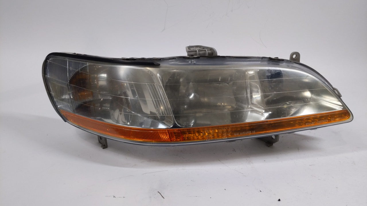 1998-2000 Honda Accord Passenger Right Oem Head Light Headlight Lamp - Oemusedautoparts1.com