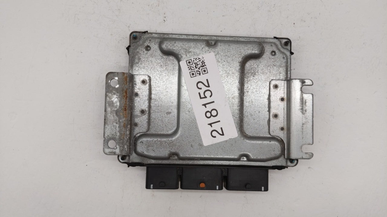 2015 Nissan Rogue PCM Engine Computer ECU ECM PCU OEM P/N:NEC018-659 Fits OEM Used Auto Parts - Oemusedautoparts1.com