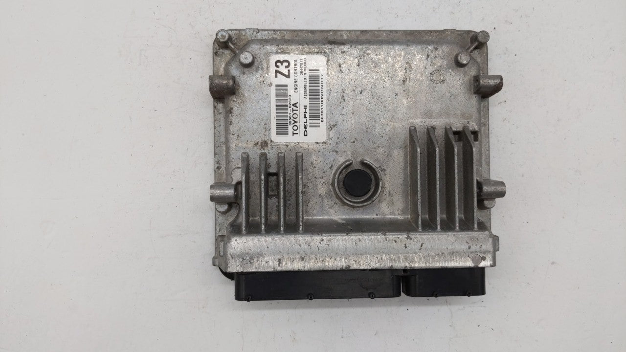 2015 Toyota Corolla PCM Engine Computer ECU ECM PCU OEM P/N:89661-0Z630 89661-0Z631 Fits OEM Used Auto Parts - Oemusedautoparts1.com