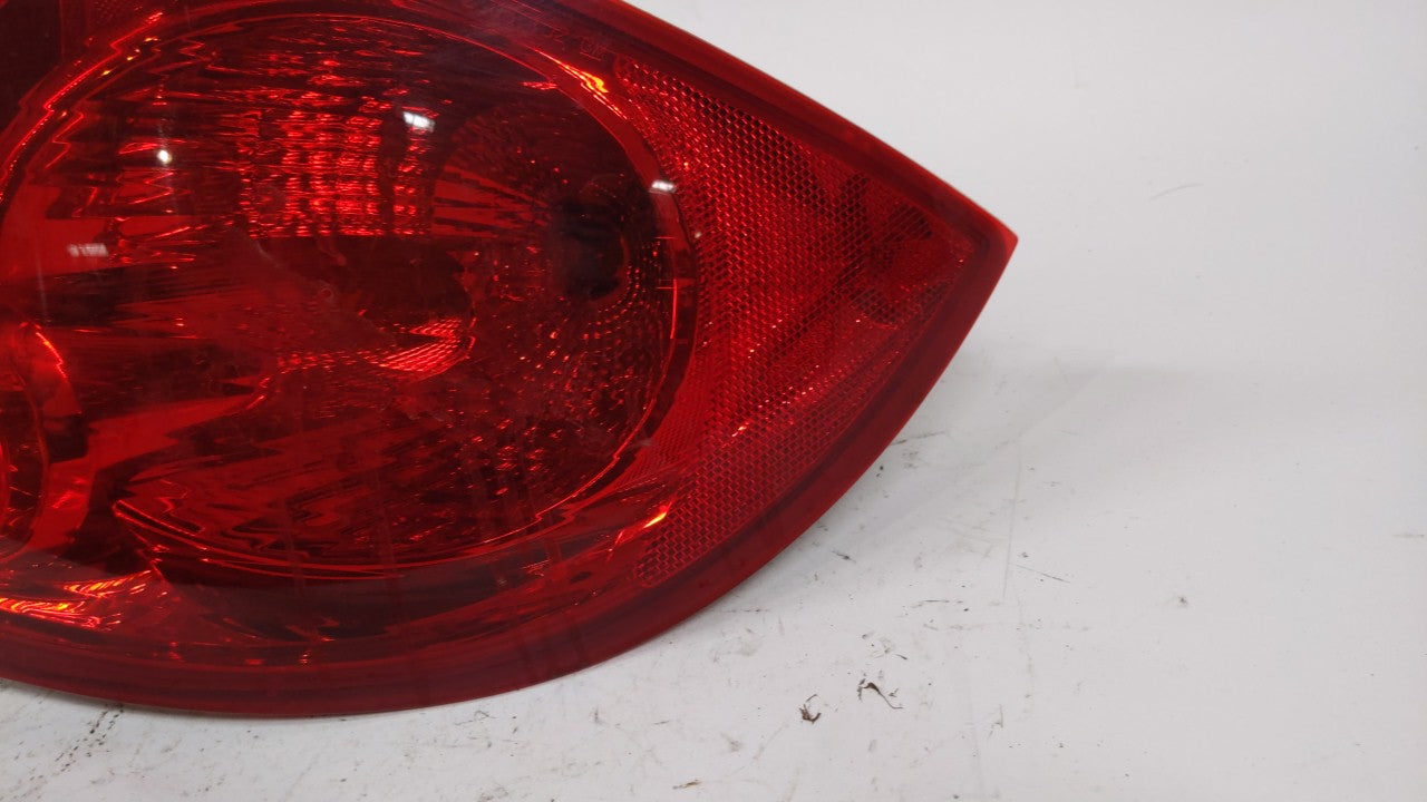 2009 Chevrolet Cobalt Tail Light Assembly Passenger Right OEM P/N:20868642 25823650 Fits 2005 2006 2007 2008 2010 OEM Used Auto Parts - Oemusedautoparts1.com
