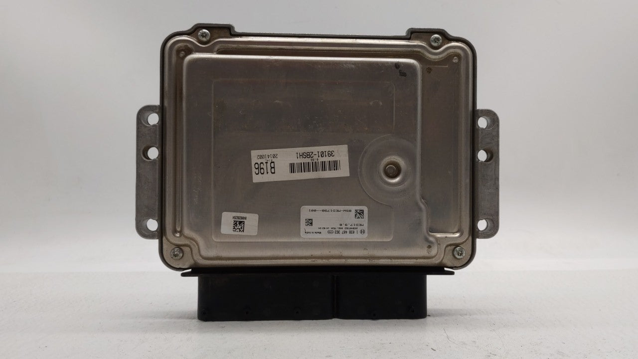 2015 Kia Soul PCM Engine Computer ECU ECM PCU OEM P/N:39101-2BSH1 39110-2BSH1 Fits OEM Used Auto Parts - Oemusedautoparts1.com