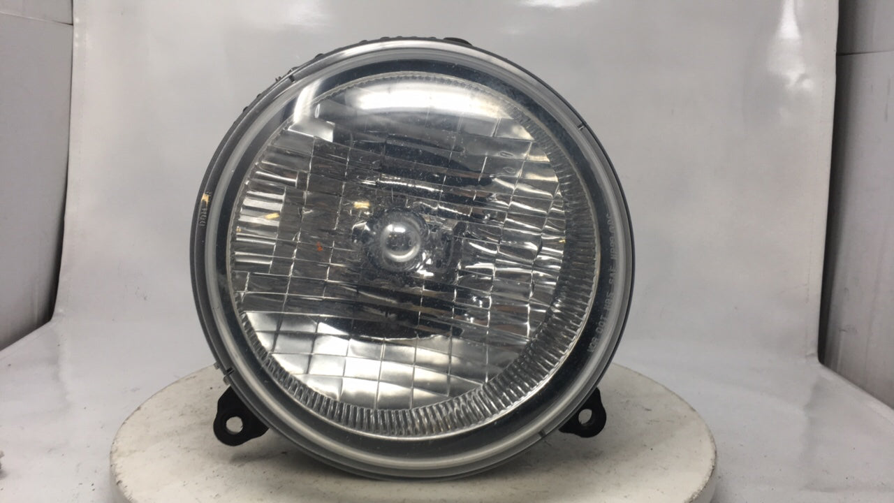 2002-2004 Jeep Liberty Driver Left Oem Head Light Headlight Lamp - Oemusedautoparts1.com