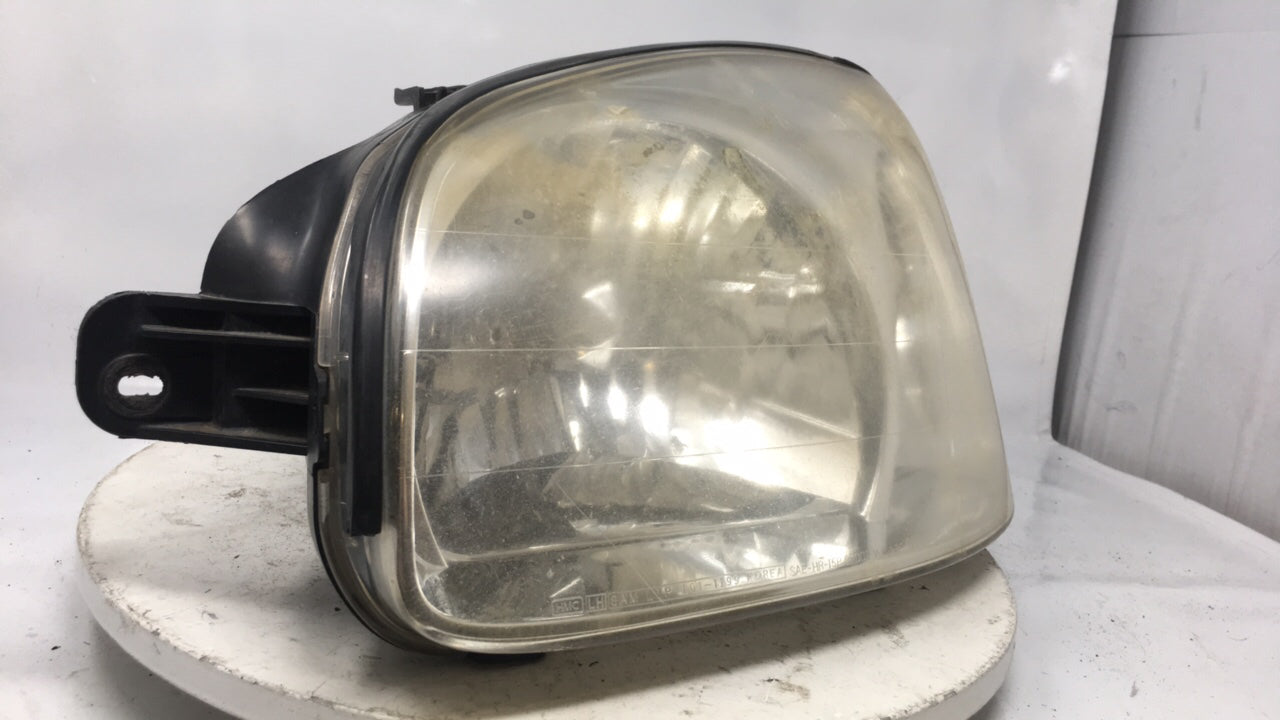 2004-2006 Hyundai Santa Fe Driver Left Oem Head Light Headlight Lamp - Oemusedautoparts1.com