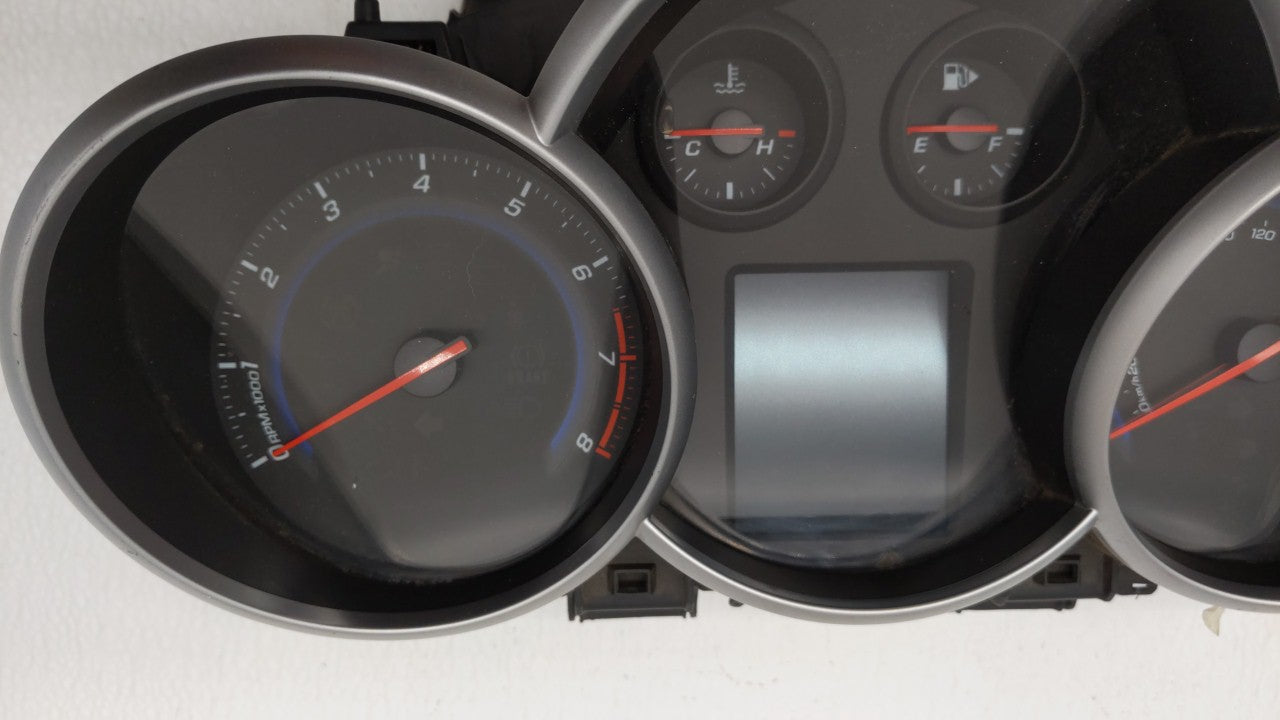 2011 Chevrolet Cruze Instrument Cluster Speedometer Gauges P/N:95235824 811511914 Fits OEM Used Auto Parts - Oemusedautoparts1.com