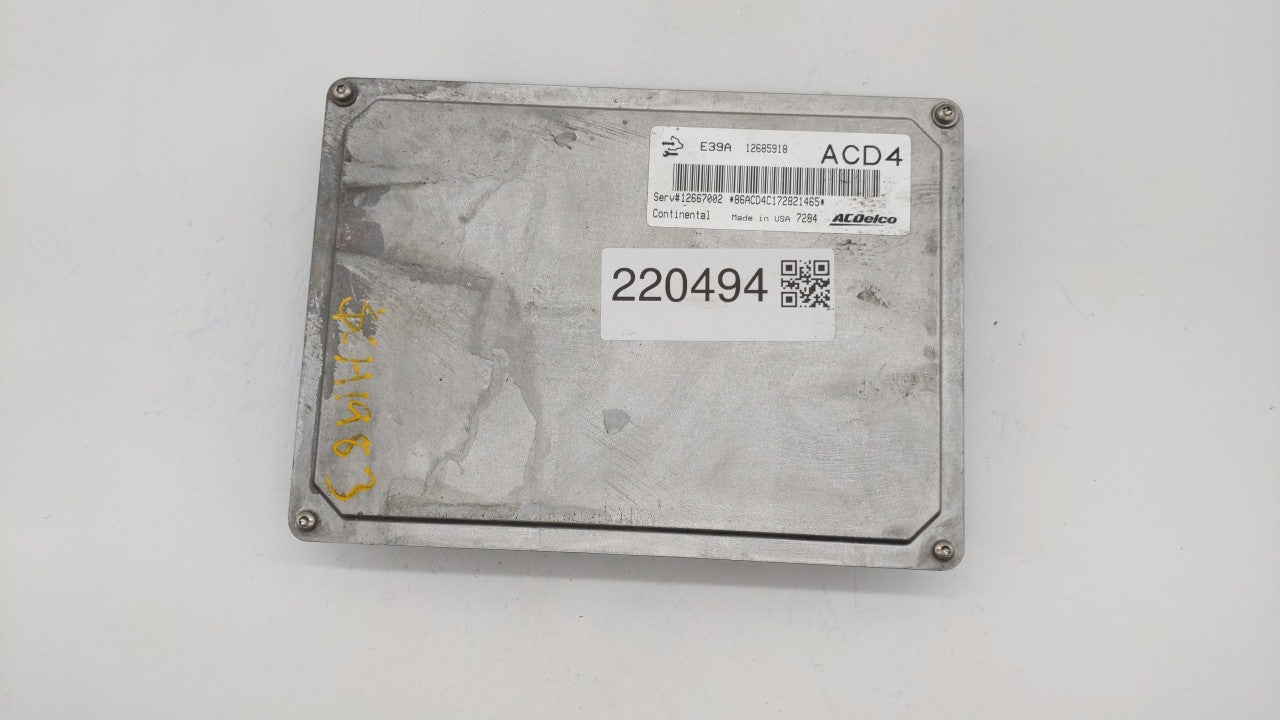 2017 Chevrolet Equinox PCM Engine Computer ECU ECM PCU OEM P/N:12666068 12667002 Fits 2018 2019 OEM Used Auto Parts - Oemusedautoparts1.com