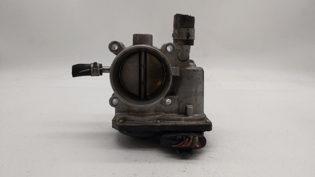 2012-2019 Hyundai Accent Throttle Body P/N:5302-1S02 35100-2B300 Fits 2012 2013 2014 2015 2016 2017 2018 2019 OEM Used Auto Parts - Oemusedautoparts1.com