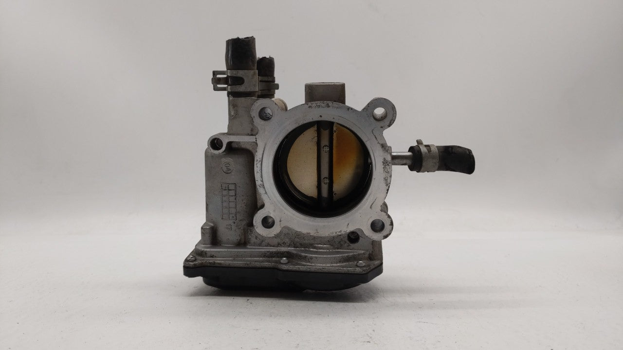 2012-2019 Hyundai Accent Throttle Body P/N:5302-1S02 35100-2B300 Fits 2012 2013 2014 2015 2016 2017 2018 2019 OEM Used Auto Parts - Oemusedautoparts1.com