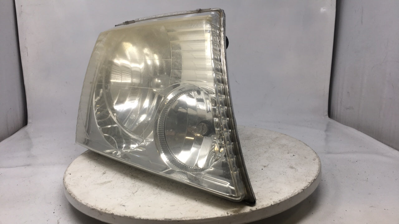 2002-2005 Ford Explorer Passenger Right Oem Head Light Headlight Lamp - Oemusedautoparts1.com