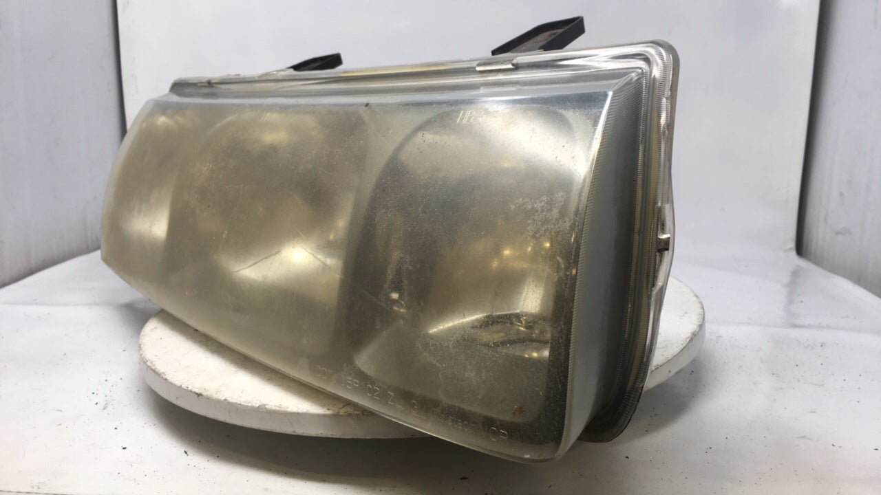 2002-2004 Saturn Vue Passenger Right Oem Head Light Headlight Lamp - Oemusedautoparts1.com