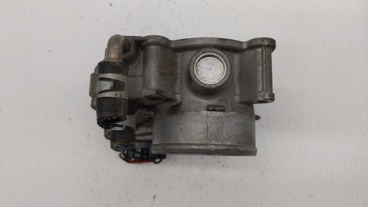 2014-2019 Nissan Rogue Throttle Body P/N:3TA60-01 B 3TA60-01 A Fits 2013 2014 2015 2016 2017 2018 2019 OEM Used Auto Parts - Oemusedautoparts1.com