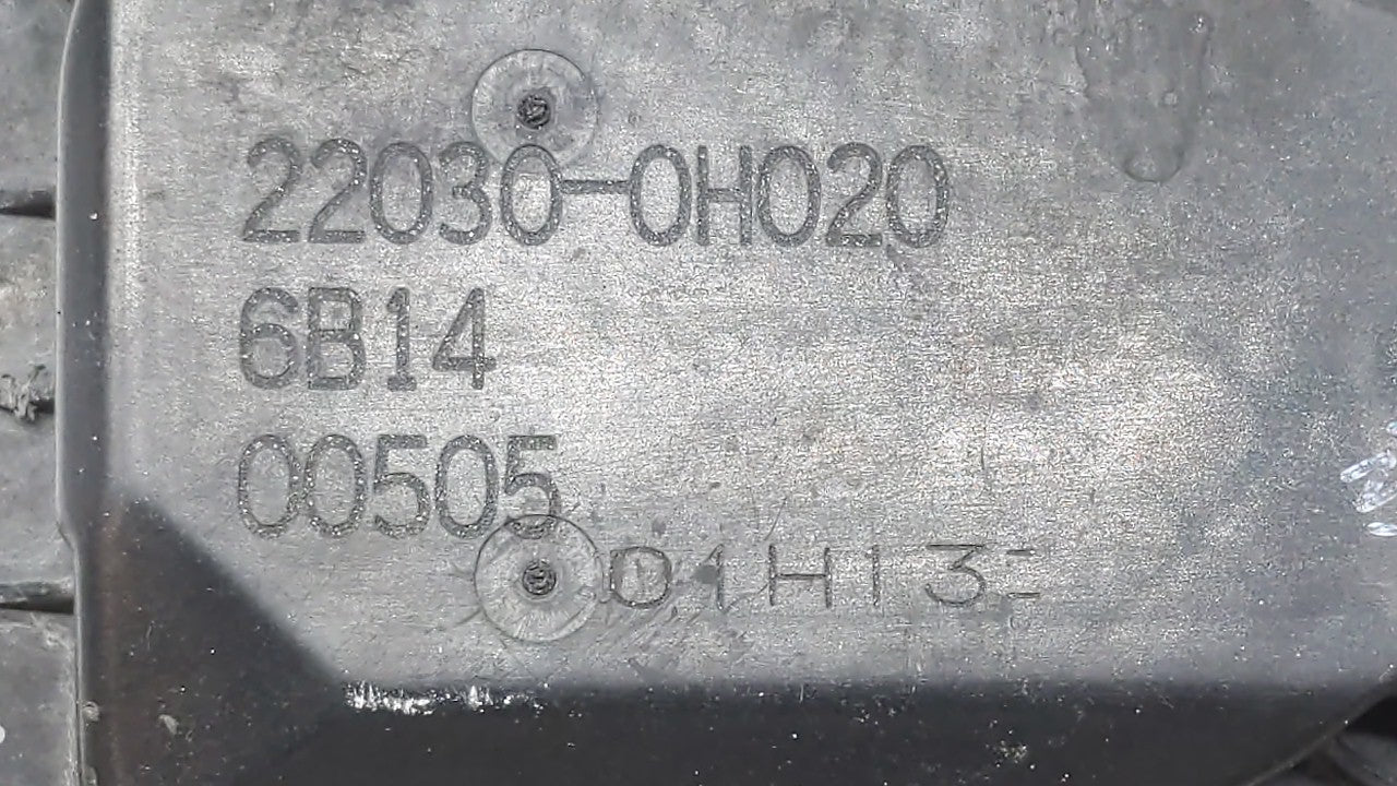 2004-2006 Toyota Camry Throttle Body P/N:22030-28060 22030-0H020 Fits 2004 2005 2006 2007 OEM Used Auto Parts - Oemusedautoparts1.com