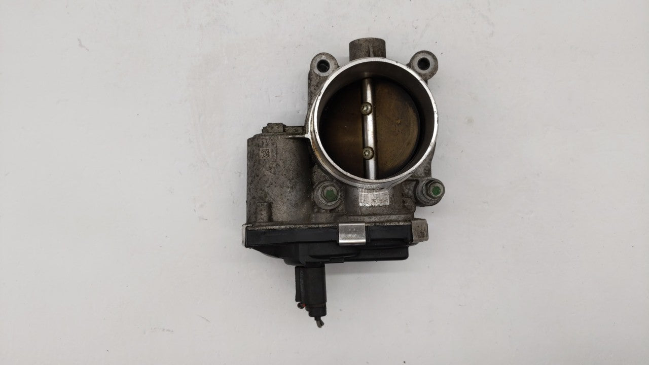 2012-2015 Chevrolet Equinox Throttle Body P/N:126321010A 12632101CA Fits 2012 2013 2014 2015 OEM Used Auto Parts - Oemusedautoparts1.com