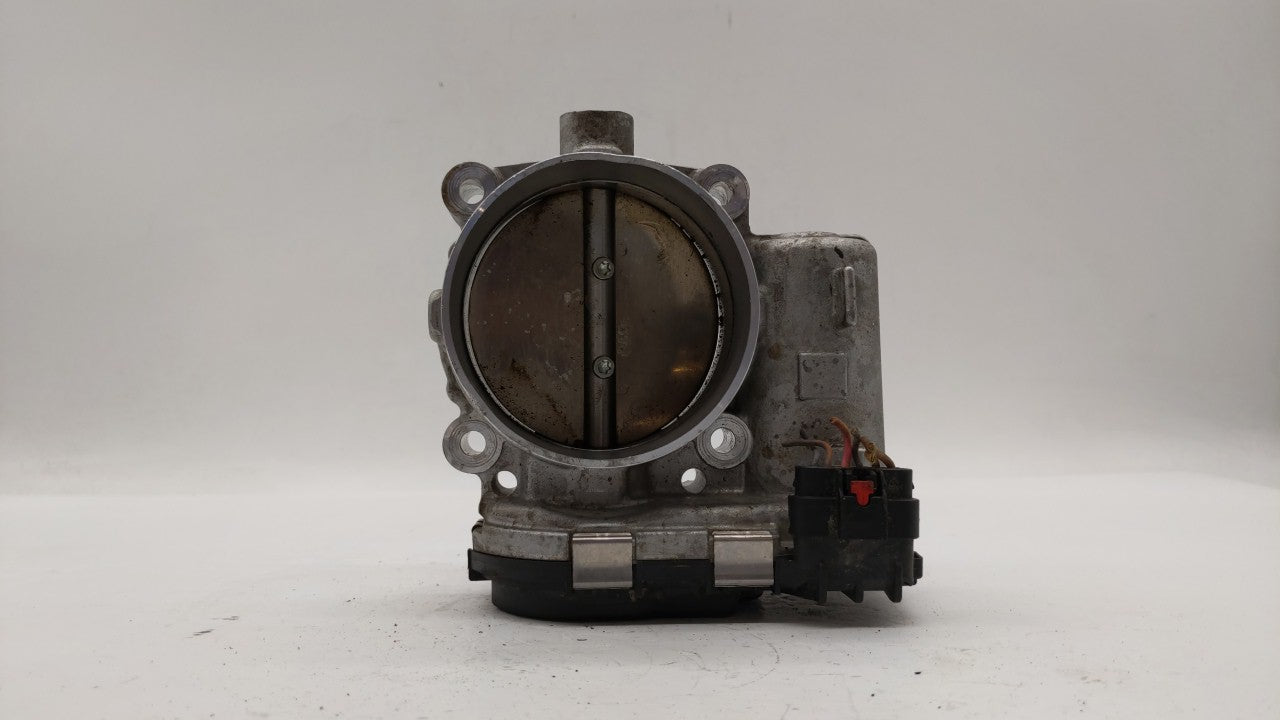 2014-2017 Jeep Cherokee Throttle Body P/N:05184349AB 05184349AE Fits 2011 2012 2013 2014 2015 2016 2017 2018 2019 OEM Used Auto Parts - Oemusedautoparts1.com