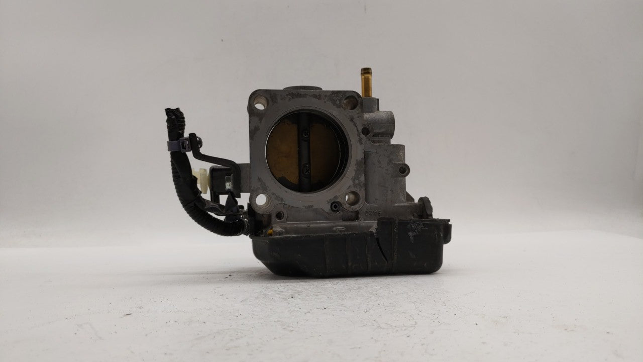 2015-2018 Honda Cr-V Throttle Body P/N:GMF4A Fits 2013 2014 2015 2016 2017 2018 OEM Used Auto Parts - Oemusedautoparts1.com