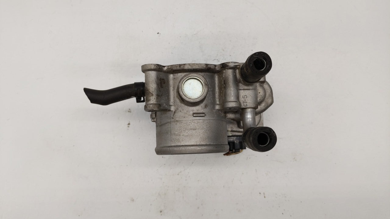 2012-2019 Kia Rio Throttle Body P/N:5302-1S02 35100-2B300 Fits 2012 2013 2014 2015 2016 2017 2018 2019 OEM Used Auto Parts - Oemusedautoparts1.com