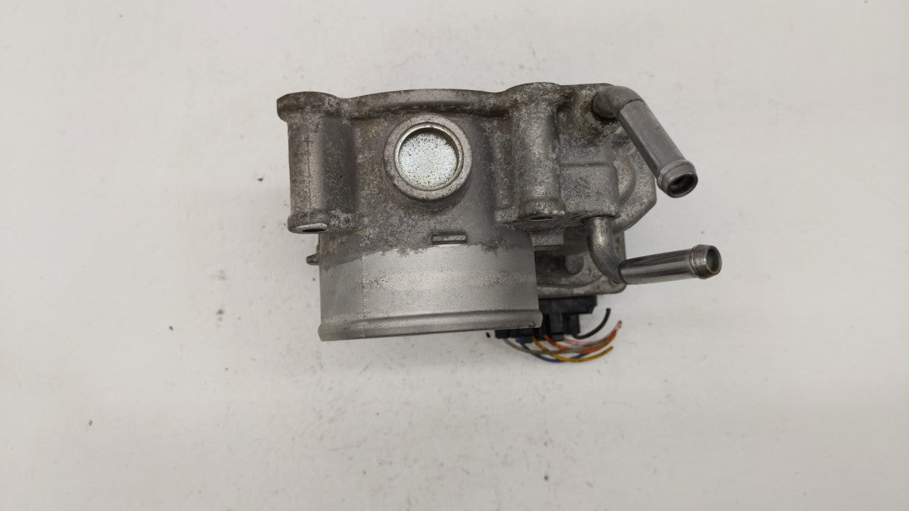 2011-2018 Hyundai Elantra Throttle Body P/N:35100-2E000 Fits 2011 2012 2013 2014 2015 2016 2017 2018 2019 OEM Used Auto Parts - Oemusedautoparts1.com