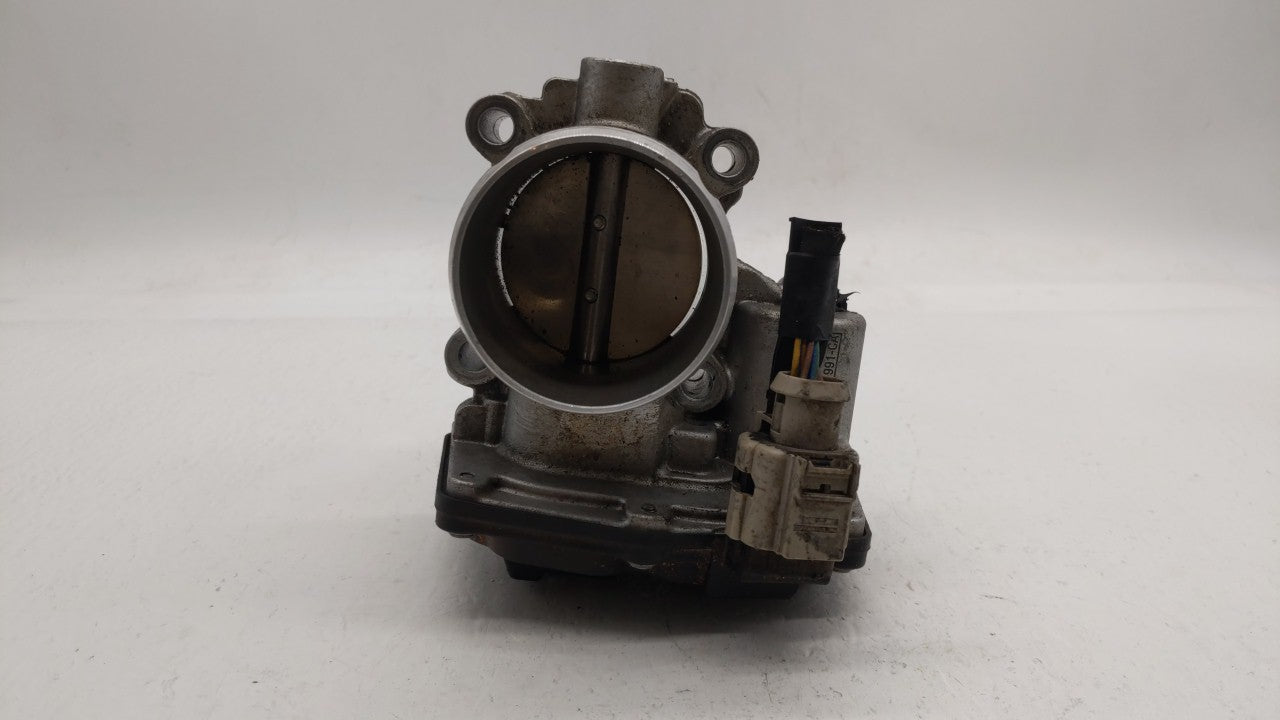 2014-2019 Ford Fusion Throttle Body P/N:DS7G-9F991-BB DS7G-9E991-BB Fits 2014 2015 2016 2017 2018 2019 OEM Used Auto Parts - Oemusedautoparts1.com