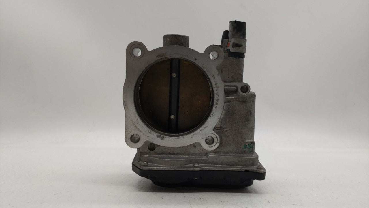 2007-2018 Lexus Es350 Throttle Body P/N:22030-0P050 22030-31030 Fits OEM Used Auto Parts - Oemusedautoparts1.com