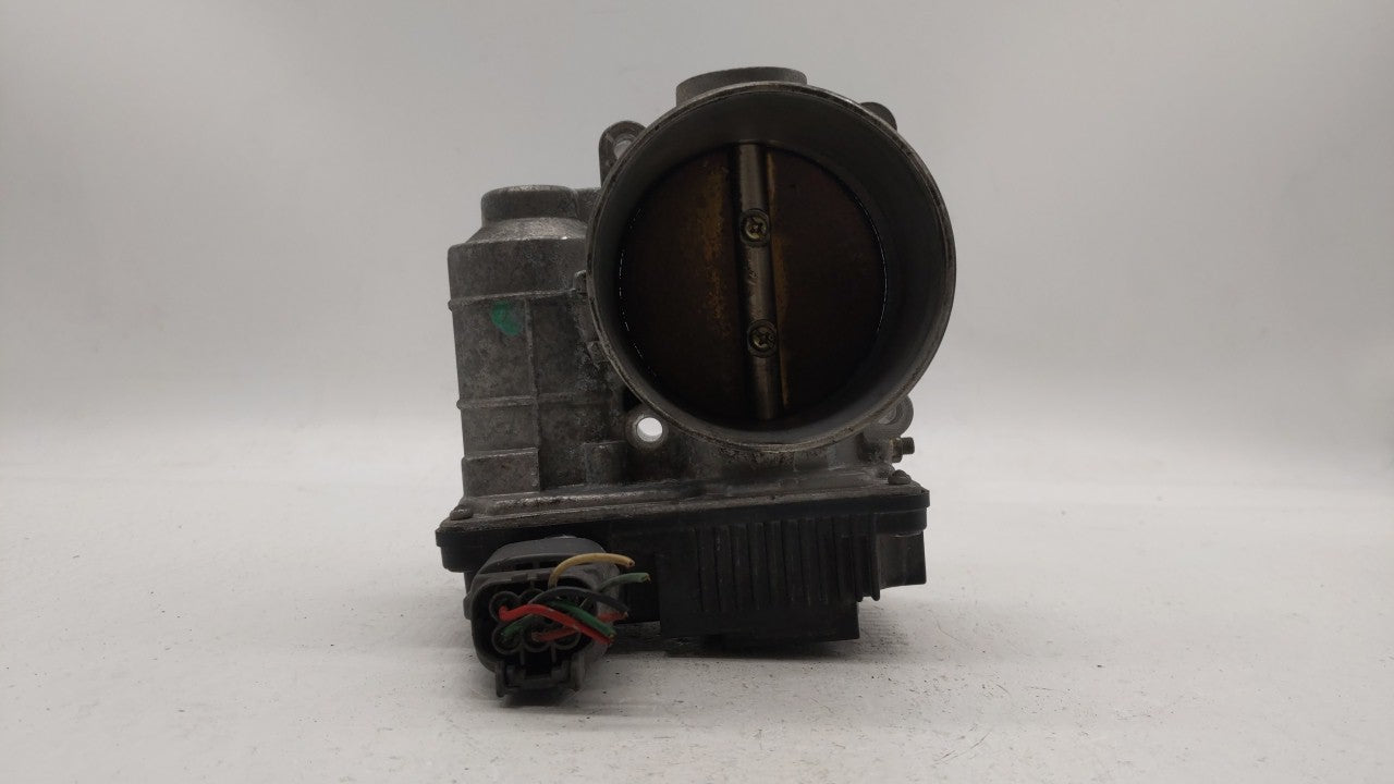 2006-2007 Infiniti G35 Throttle Body P/N:RME70-04 Fits 2006 2007 2008 2009 OEM Used Auto Parts - Oemusedautoparts1.com