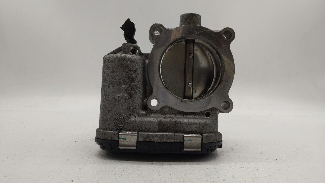 2016-2019 Ford Explorer Throttle Body P/N:DS7E-9F991-BB Fits 2014 2015 2016 2017 2018 2019 OEM Used Auto Parts - Oemusedautoparts1.com