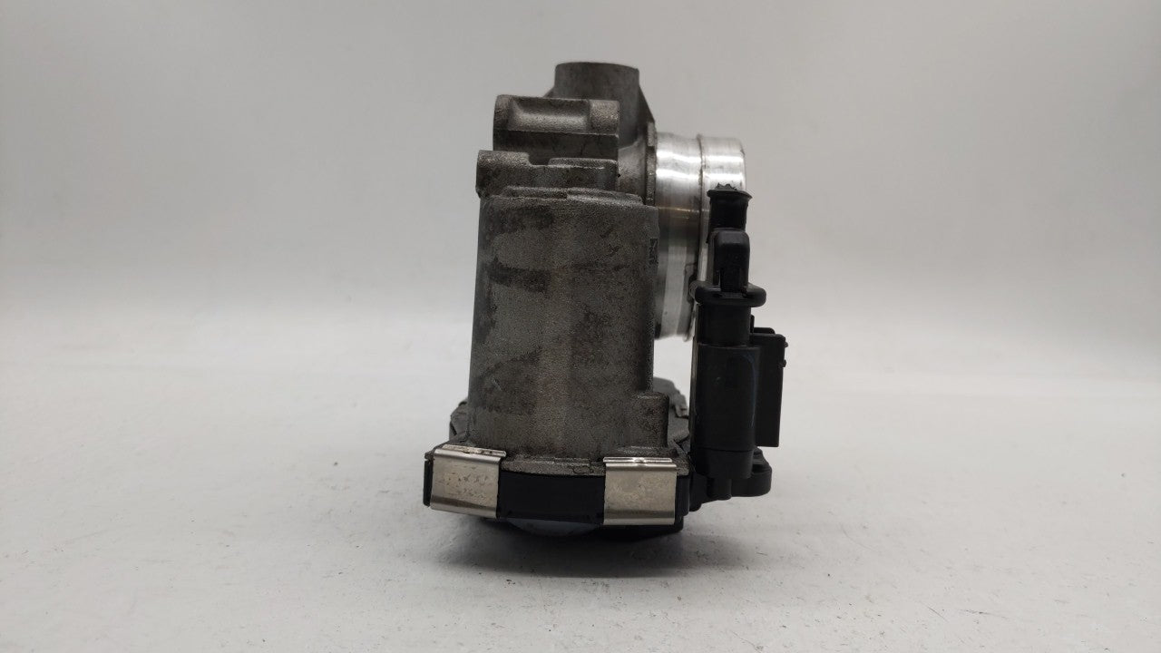 2016-2019 Chevrolet Malibu Throttle Body P/N:12659491BA 12671379AA Fits 2016 2017 2018 2019 OEM Used Auto Parts - Oemusedautoparts1.com