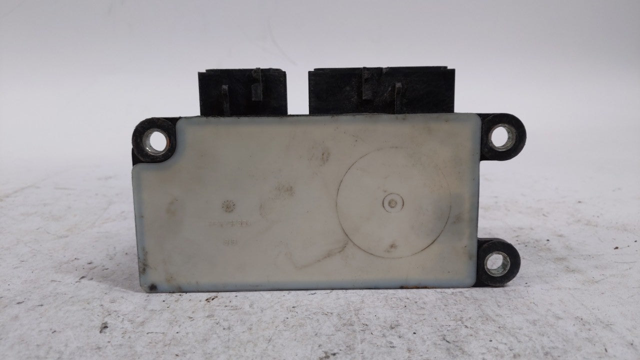 2012-2012 Chevrolet Cruze Chassis Control Module Ccm Bcm Body Control - Oemusedautoparts1.com