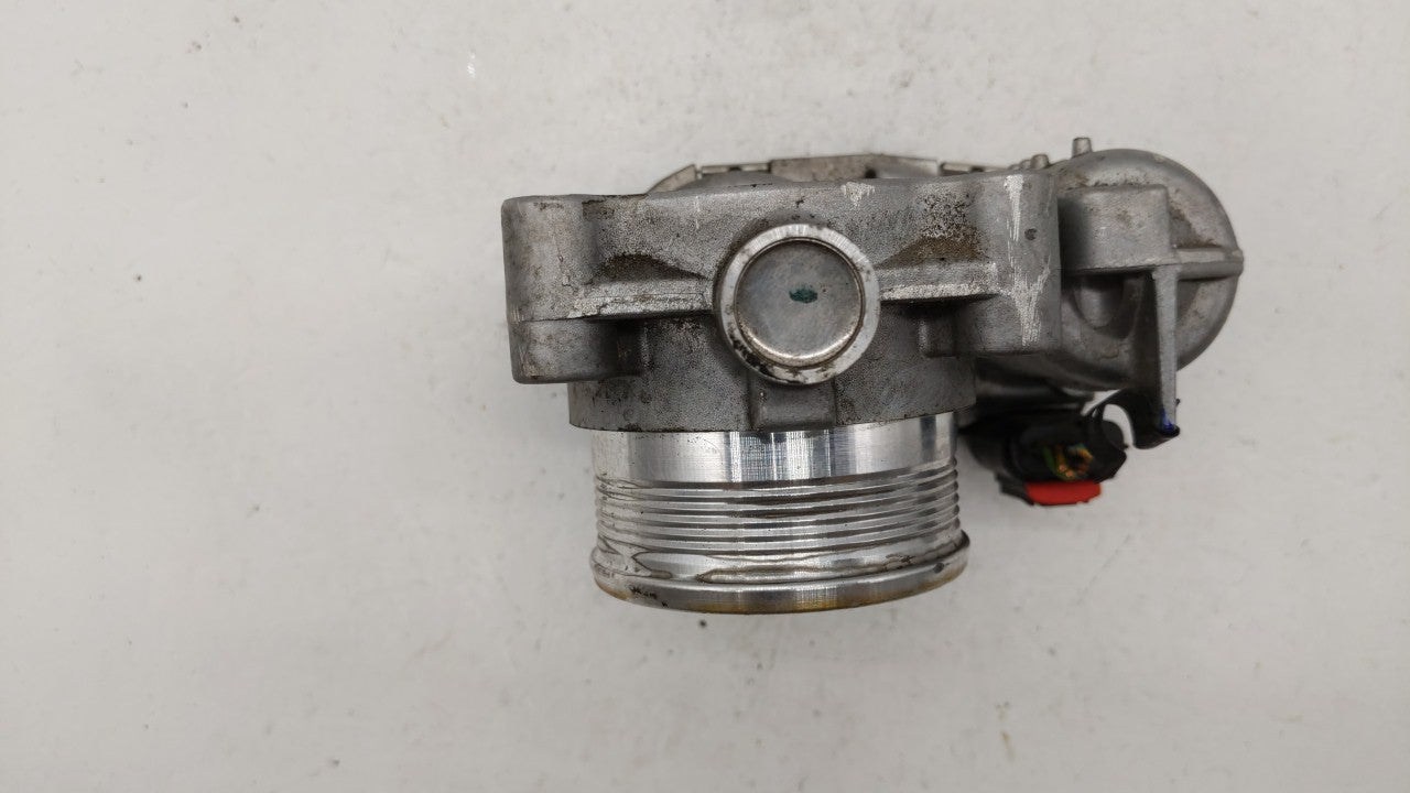 2016-2019 Ford Explorer Throttle Body P/N:DS7E-9F991-BB Fits 2014 2015 2016 2017 2018 2019 OEM Used Auto Parts - Oemusedautoparts1.com